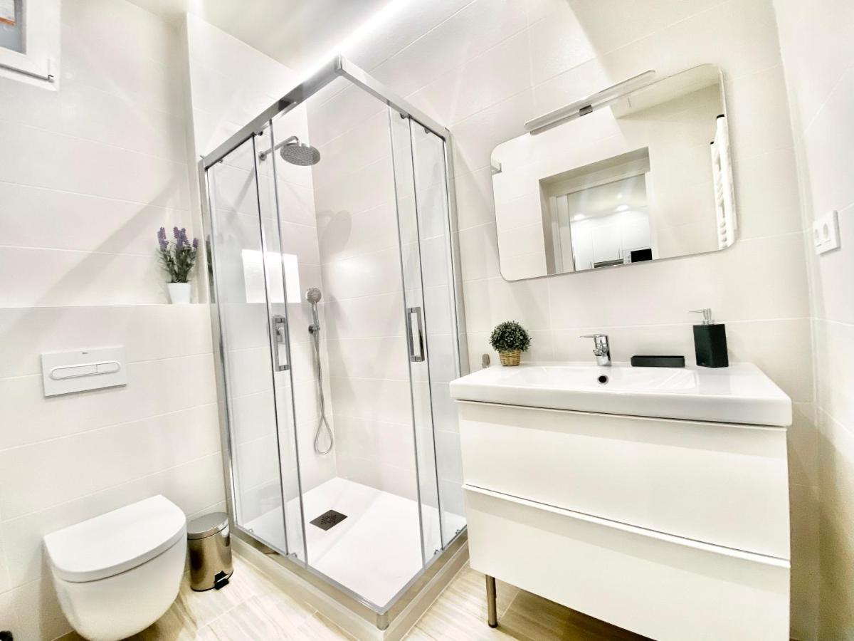 Apartamento Madrid Junto Palacio Real Eksteriør billede